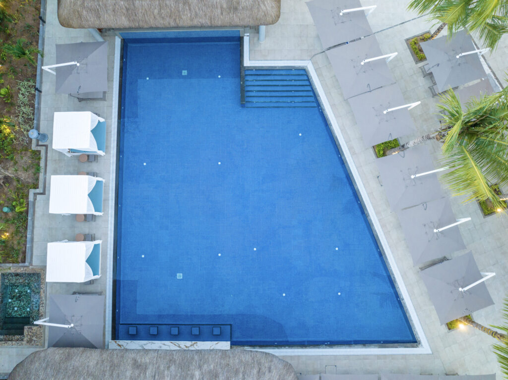 Ocean’s Creek Beach Hotel — ambiance