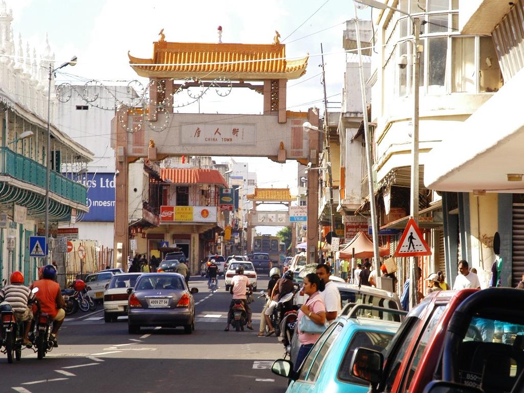 Jardin de Pamplemousses, Sugar World & Port Louis — ambiance
